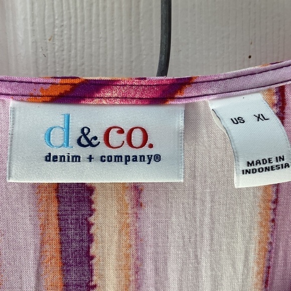 J womens D & Co casual button up short sleeve regular size top XL - Picture 2 of 4